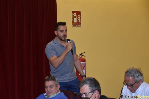 Asamblea informativa "Afectados por la Línea de Alta Tensión ADIF Ñorica Lebor"