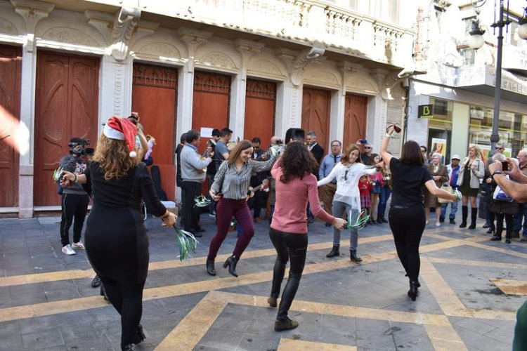 Ocho grupos se darán cita, este domingo, en el tradicional ‘Encuentro de Cuadrillas  de Pascua’ de #Lorca en la céntrica calle Corredera