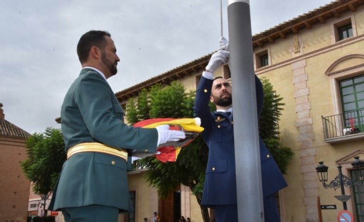 El Ayuntamiento de Totana celebrará el próximo 12 de octubre el acto institucional en homenaje a la Bandera de España con motivo del Día de la Fiesta Nacional (10:30 horas)