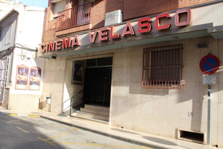 Aprueban suscribir un convenio de colaboración con el Cine Velasco para el desarrollo de actividades culturales y festivas durante el año 2022