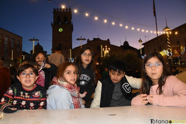Se celebra el tradicional “Roscón de Reyes Solidario” que organiza la Asociación ASPARTO a beneficio de la Asociación ELA Región de Murcia