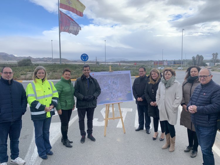 Fomento presenta la solución integral de acceso a la bahía de Mazarrón que conectará la costa con la autovía Totana-Mazarrón