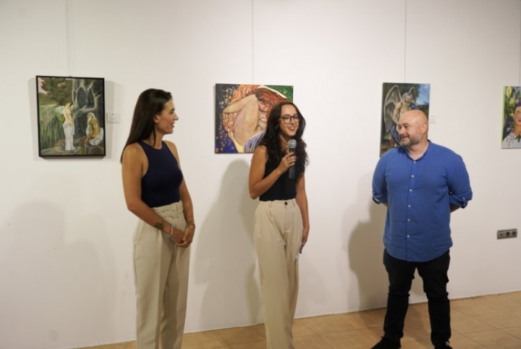 Inauguración de la exposición "LUX AETERNA" de Carmen Martínez González en El Pósito