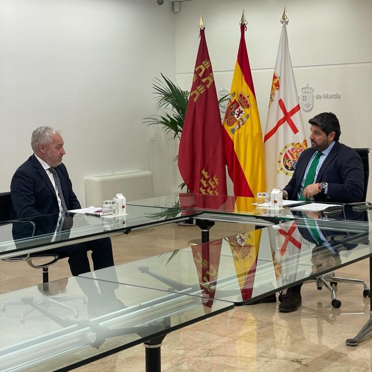 El alcalde Ginés Campillo y el presidente de la Región de Murcia, Fernando López Miras, han reafirmado su compromiso con el desarrollo integral de nuestro pueblo.